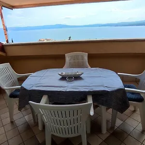  Apartment 3 Palms
